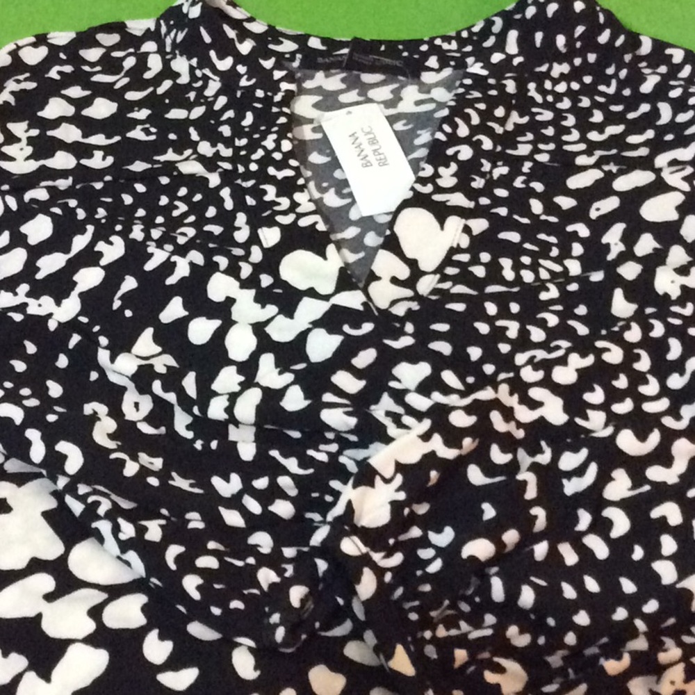 BANANA REPUBLIC PRINTED TUNIC DRESS in Black/White - Picture 2 of 2